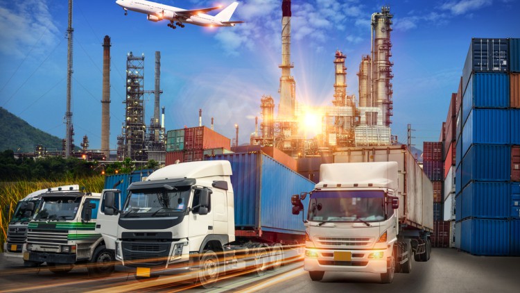 Wirtschaftliche Schieflage: Rekord-Ausfallrisiken in Transport und Logistik