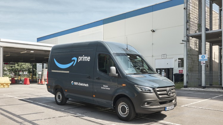 Amazon Sprinter von Mercedes Benz