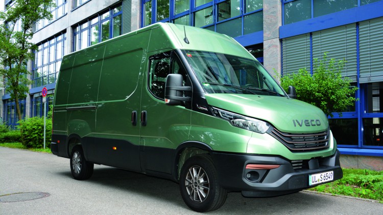 Iveco Daily im Test: Das neue Modell bringt mehr Komfort, mit kleinen Schwächen Iveco Daily im VR Test