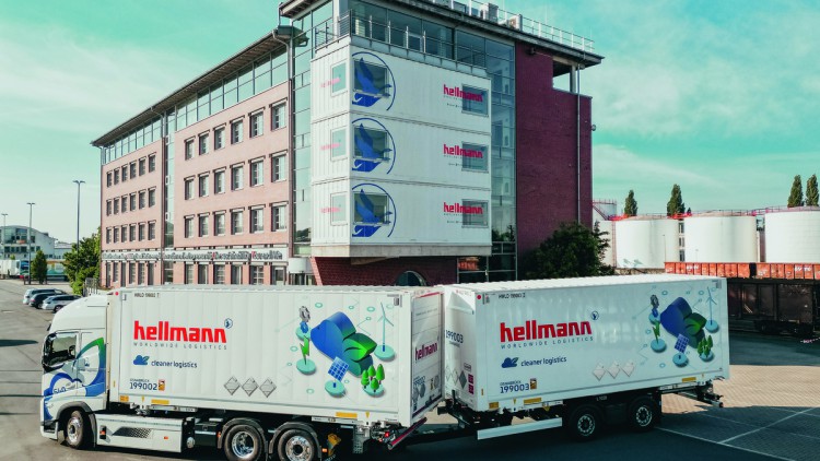 Hellmann Logistics Lkw