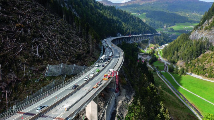 Luegbrücke