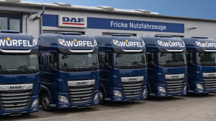 Spedition_Wuerfel_Lkw_DAF