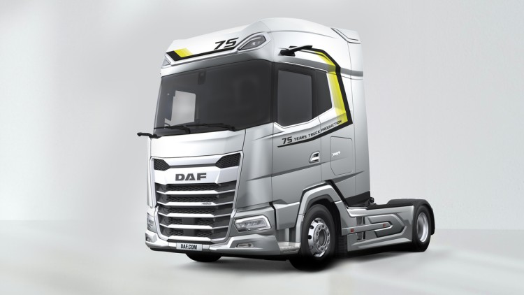 Ansicht auf das Sondermodell DAF XG+ von außen