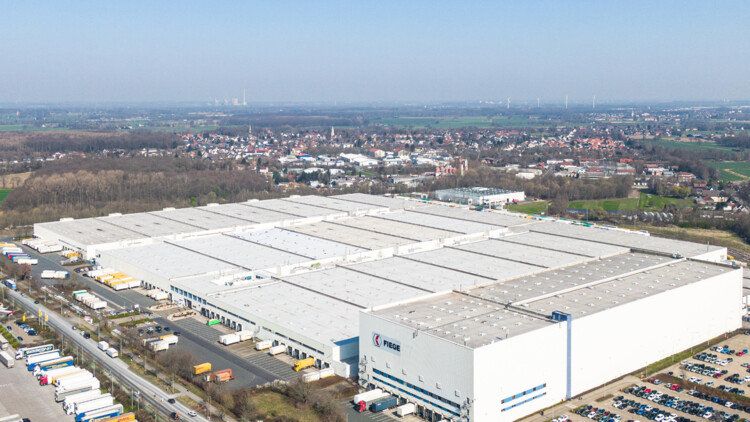 Galeria-Insolvenz bringt Logistiker Fiege in Not