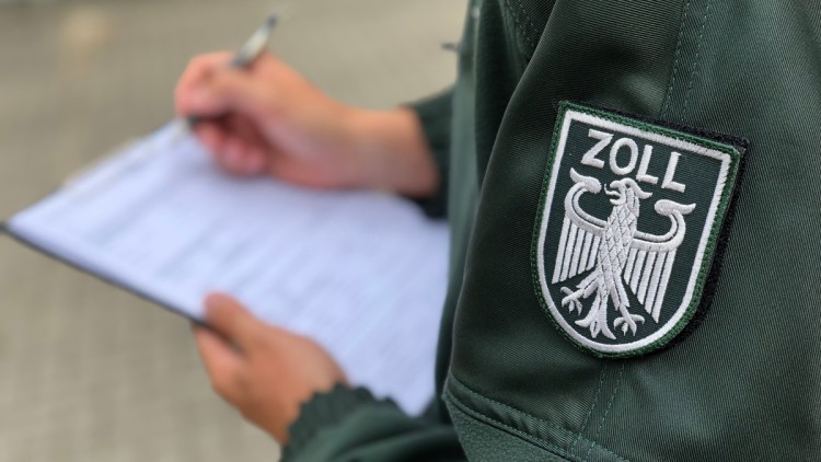 Finanzkontrolle Schwarzarbeit Zoll Mindestlohn