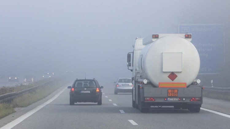 Gefahrgut-Lkw, A95