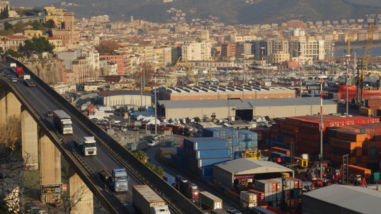 Hafen Salerno