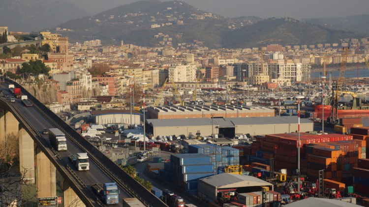 Hafen Salerno