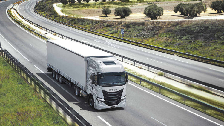 IVECO-S-WAY-biomethan-LNG