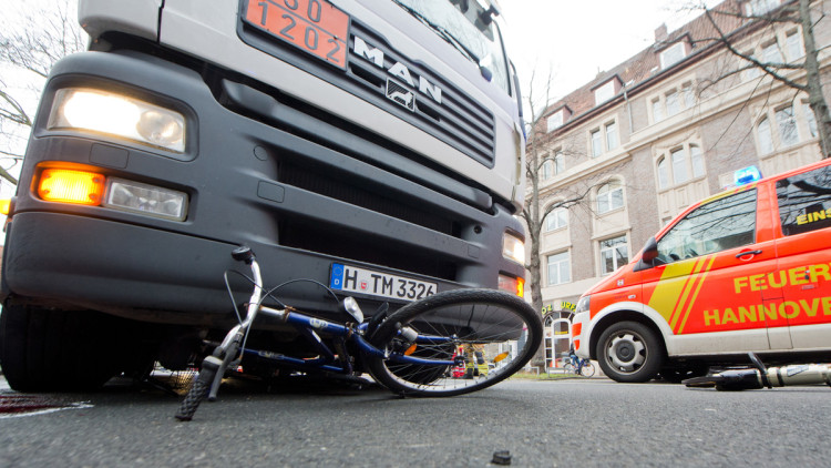 Verkehrsunfälle: Zahl der getöteten Radfahrer gestiegen