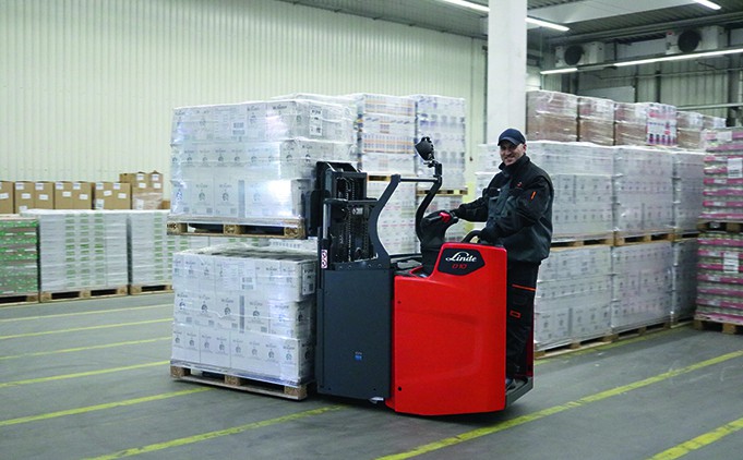 Be- und Entladung mit dem Linde D10 FP – Leistungstest unter Realbedingungen Linde D10 FP im Test