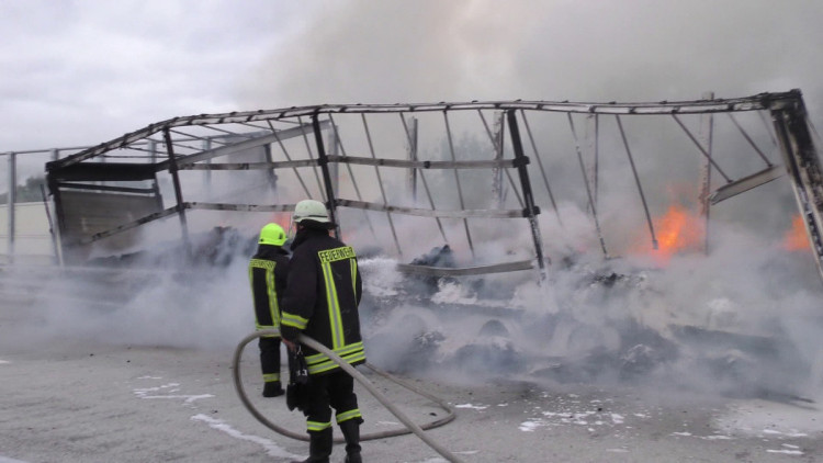 A14-Brücke muss nach Lkw-Brand saniert werden