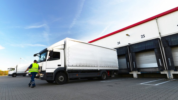 Lkw, Laderampe