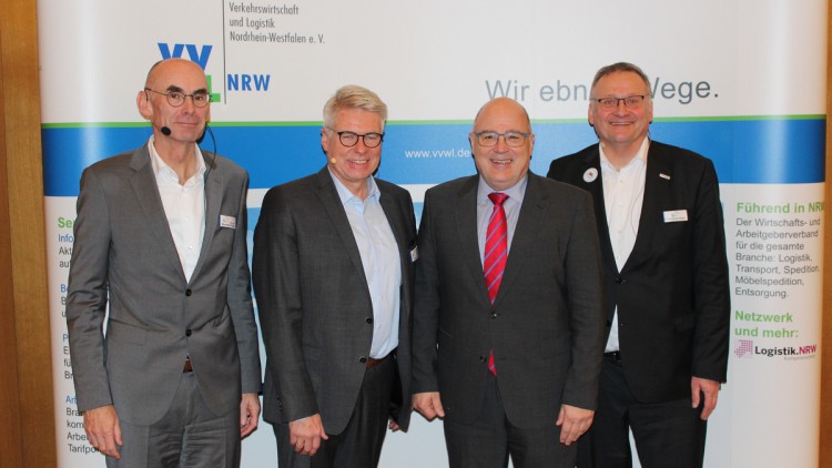 Manfred Köhler, Jürgen Zantis, Steffen Kampeter und Christoph Kösters (von link)