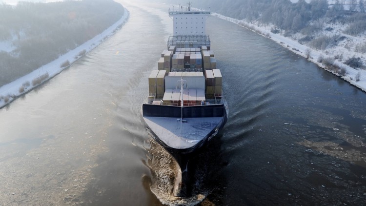 Mehr Ladung und weniger Schiffe auf dem Nord-Ostsee-Kanal