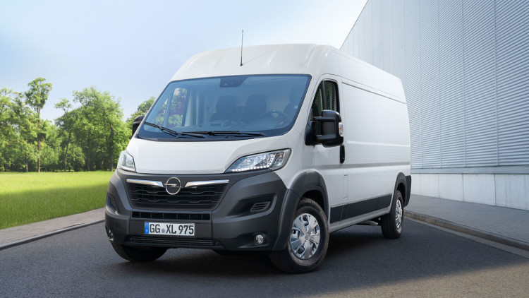 Opel_Movano