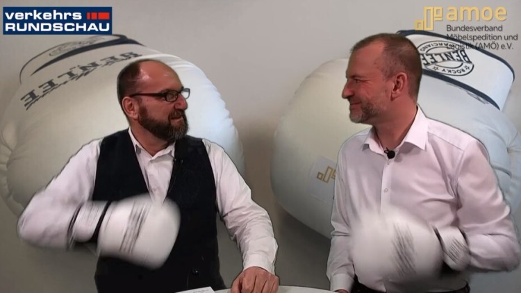 VR-Chefredakteur Gerhard Grünig und AMÖ-Vorstand Andreas Eichinger zusammen im neuen Video-Podcast der VerkehrsRundschau