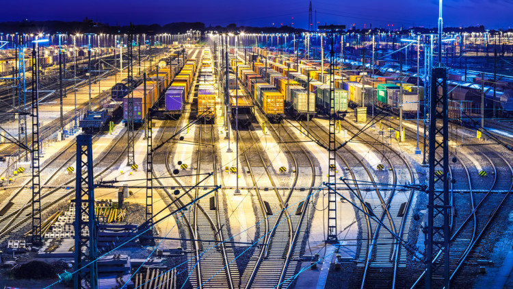 Bahnverbände erneuern Forderungen zum Schienenausbau 