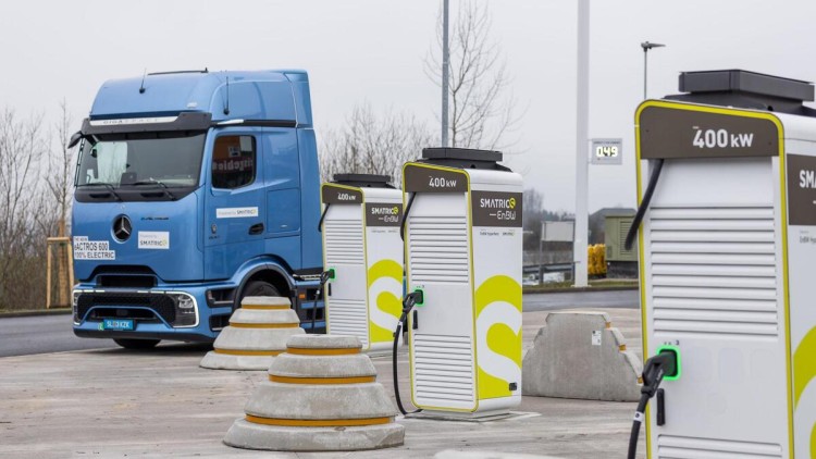 Neues Ladenetzwerk für elektrische Lkw entsteht