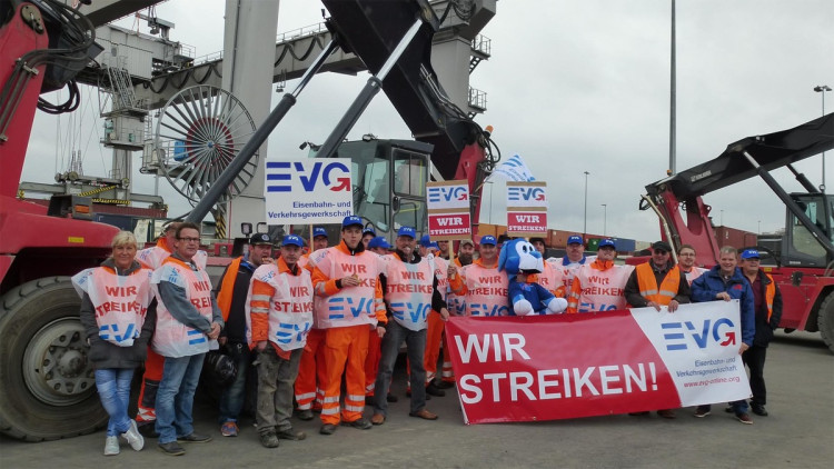 Warnstreik am DB-Terminal in Regensburg