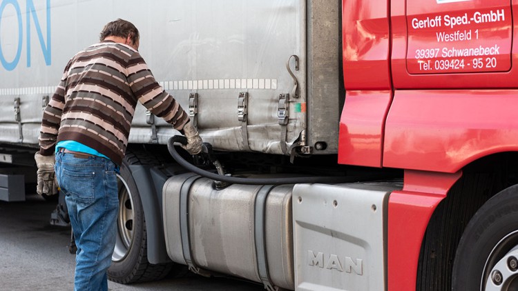 Tankstelle Tanken Spedition Gerloff