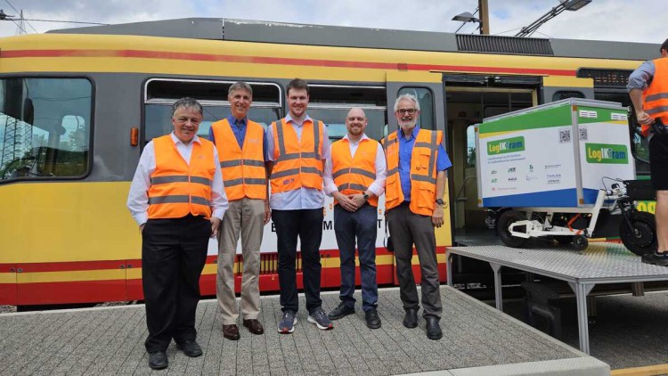 Abschluss_LogIKT_Tram_Hochschule_Offenburg