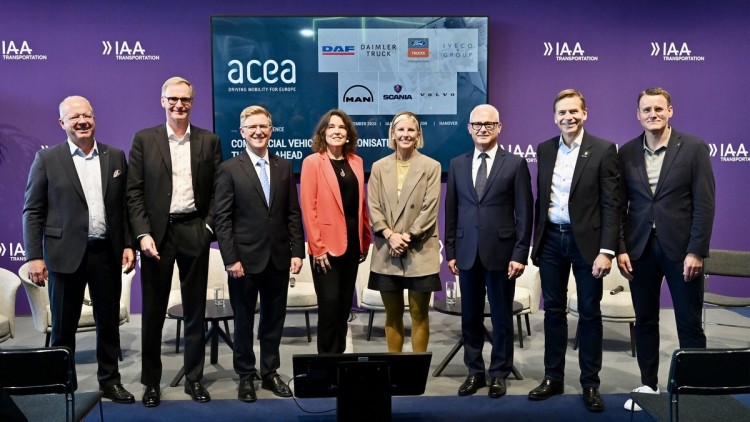IAA Transportation: Lkw-Hersteller fordern Verschiebung der EU-Vorgaben