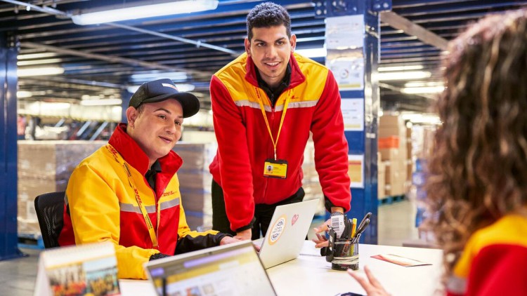 Mitarbeiter_DHL_Group