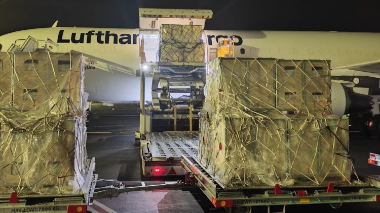 Lufthansa_Cargo_Luftfracht_Automotive