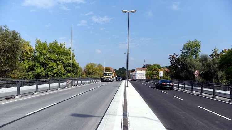 Verkehrsbeschränkungen auf der MAN-Brücke in Augsburg