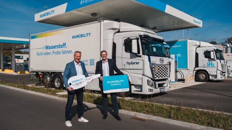 H2 Mobility eröffnet Wasserstoff-Tankstelle in Hannover