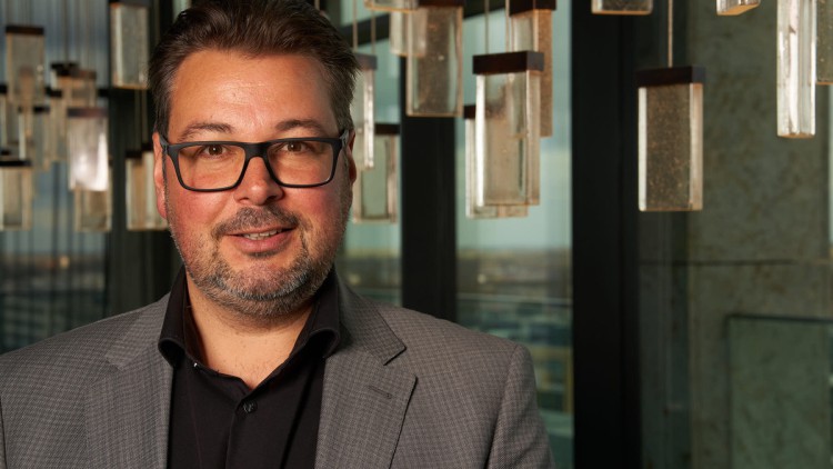 Interview: Benefits mal Anders Tobias Wolf, Geschäftsführer des Beratungsunternehmens Kanzlei C5