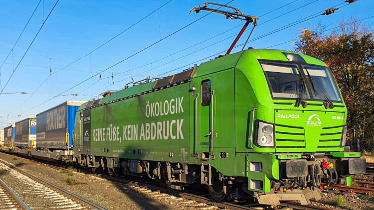 TX Logistik Lok