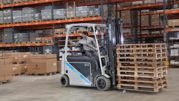 LogiMAT 2019: Unicarriers setzt auf Li-Ionen-Akkus