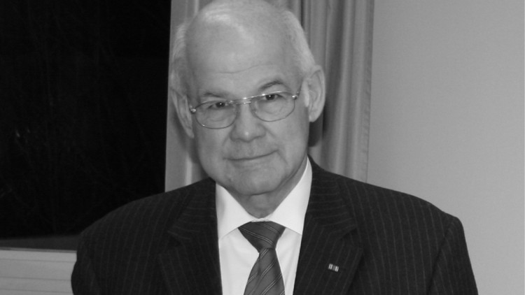 Wolfgang Huss verstorben