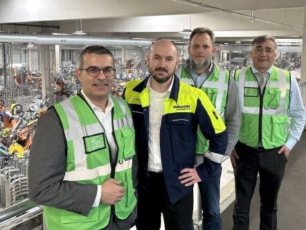 Am Standort Bremen arbeitet Wagon Automotive Bremen GmbH seit Jahren erfolgreich als Systemlieferant in der Automobilindustrie. Hier werden rund 24 Mitarbeitende von Würfel die Intralogistik sicherstellen