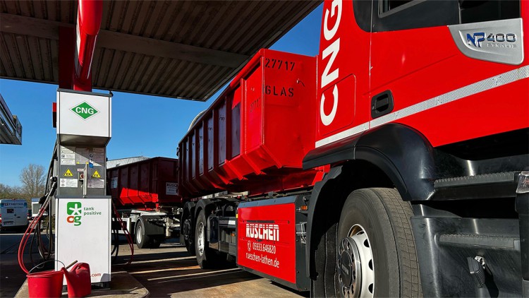 Wegweiser zur klimaneutralen Lkw-Flotte Orange Gas_Headerbild