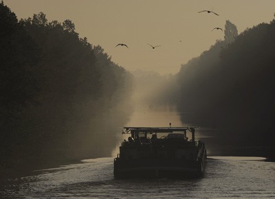 Binneschiff, Küstenkanal