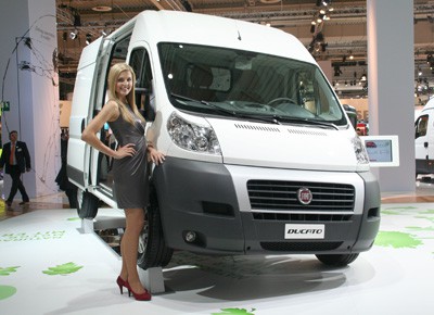 Messe-Hostess, Fiat, IAA Nutzfahrzeuge 