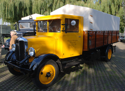 Deutschlandfahrt Historischer Nutzfahrzeuge