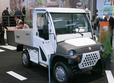 Ausa M 50 EV, IFAT 400 