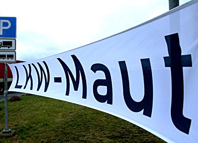 LKW-Maut, Schild, Straße