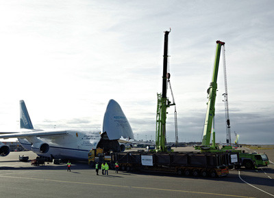 Logwin, Luftfracht, Flugzeug, Kran