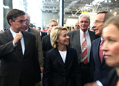 IAA Eröffnung Rundgang Gruppe Grewer