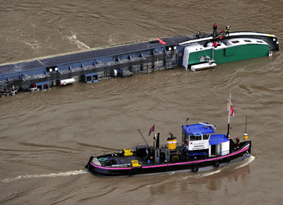 Schwefelsäuretanker Unfall, Rhein