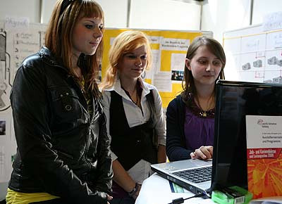 TdL09_13_logistikinitiativeHH