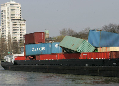 Unfall Container