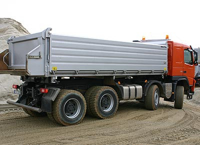 Volvo FM 440 8x4 03