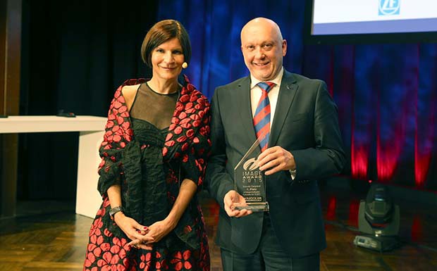 VerkehrsRundschau Gala, Sieger, Image Award, 2015, Ehren-Ritter, Best Azubi