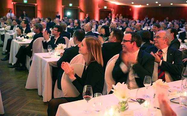 VerkehrsRundschau Gala, Sieger, Image Award, 2015, Ehren-Ritter, Best Azubi